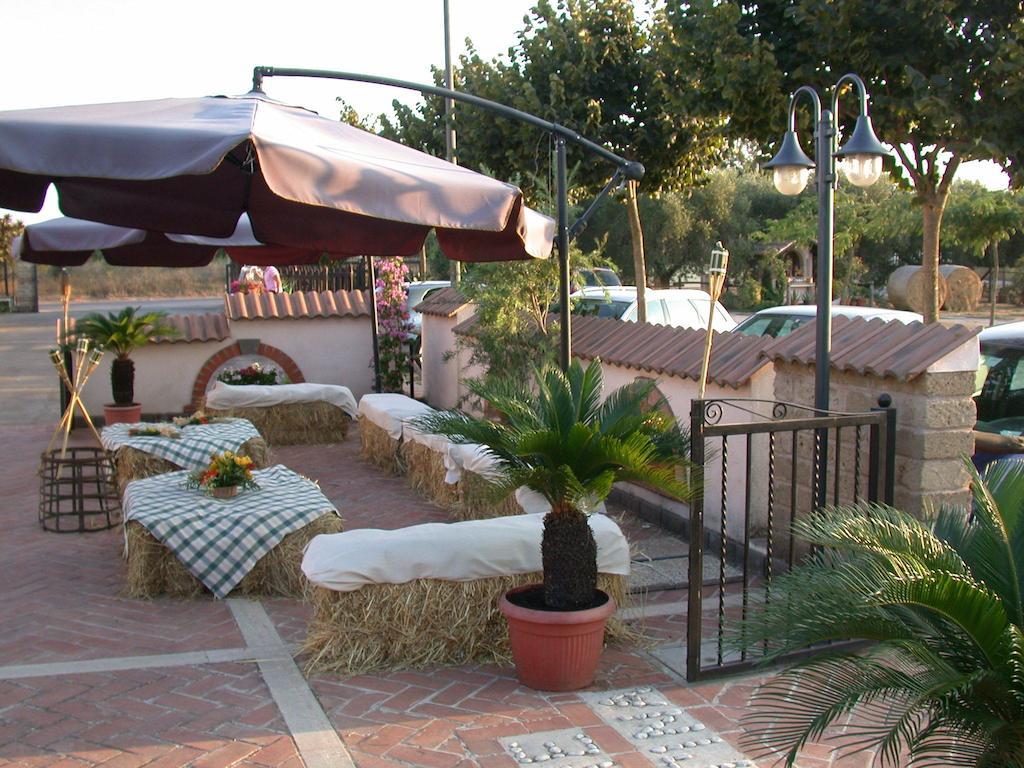 Agriturismo Torre Cristina Априлия Екстериор снимка