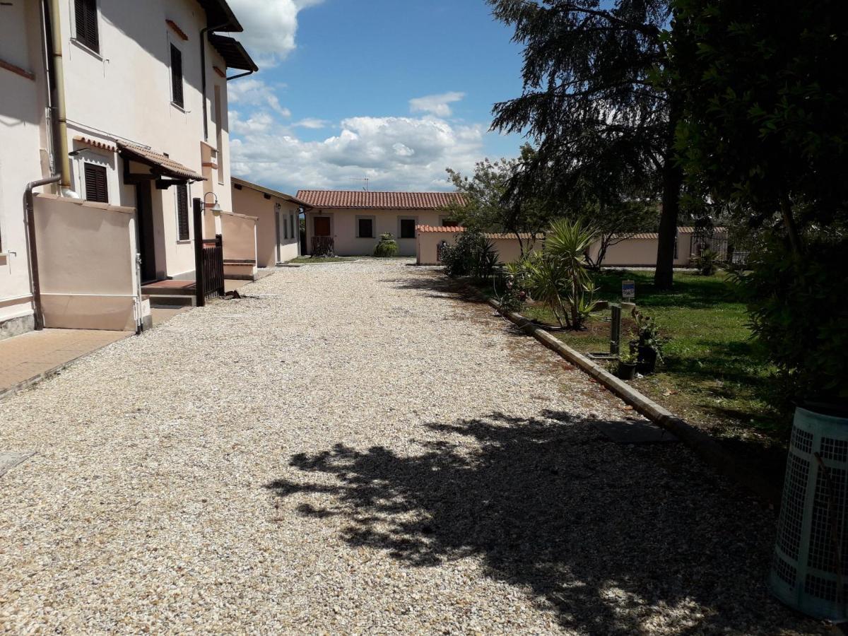 Agriturismo Torre Cristina Априлия Екстериор снимка